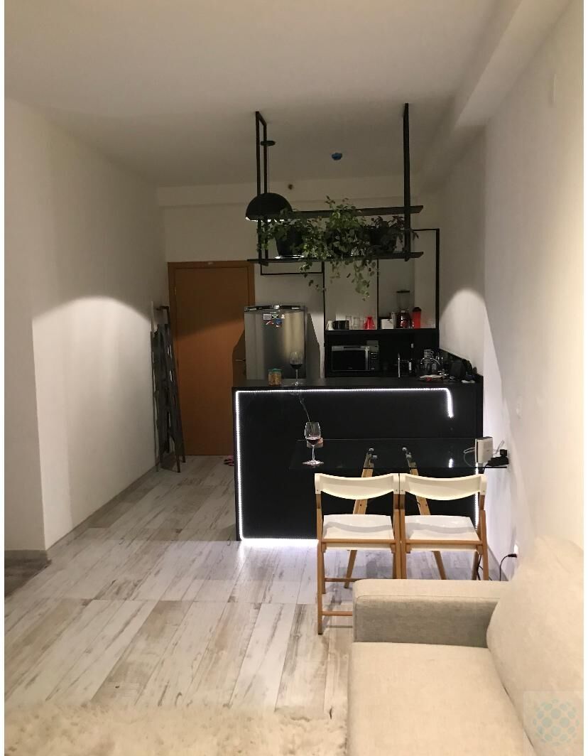 Apartamento à venda com 1 quarto, 45m² - Foto 4