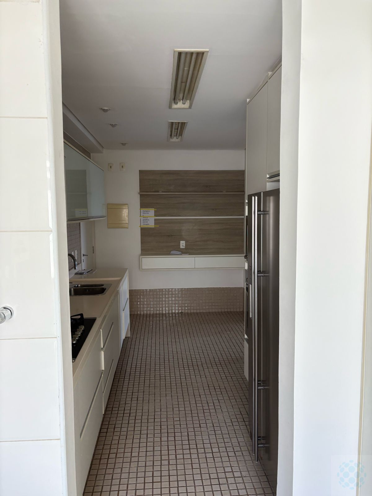 Apartamento para alugar com 4 quartos, 133m² - Foto 7