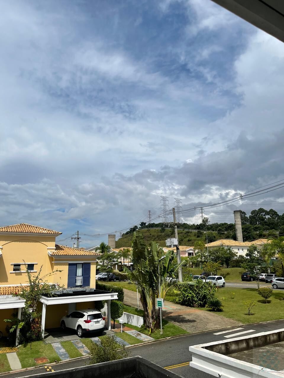 Casa de Condomínio à venda com 3 quartos, 175m² - Foto 1