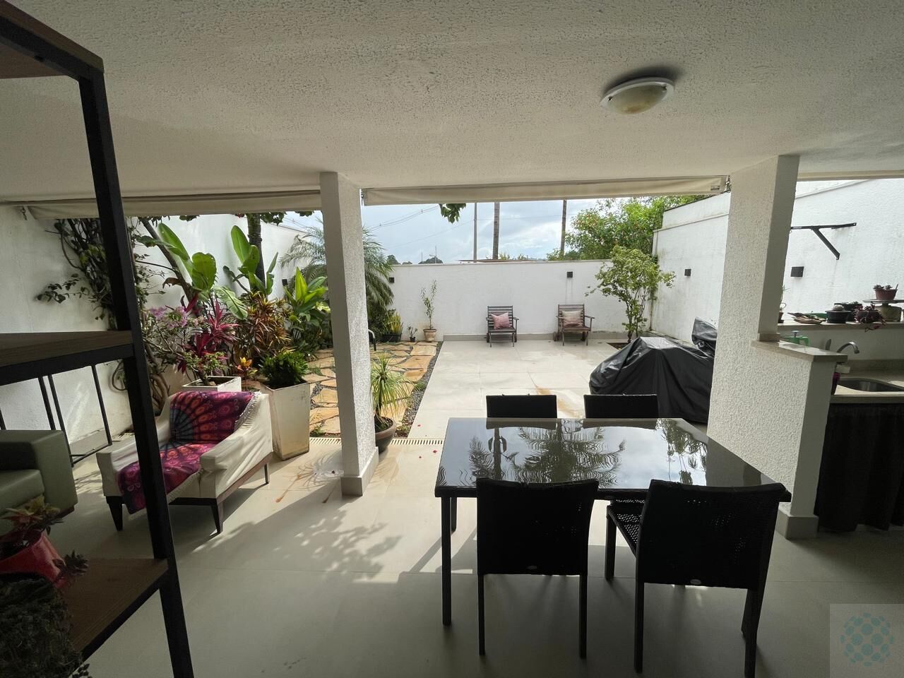 Casa de Condomínio à venda com 3 quartos, 175m² - Foto 4
