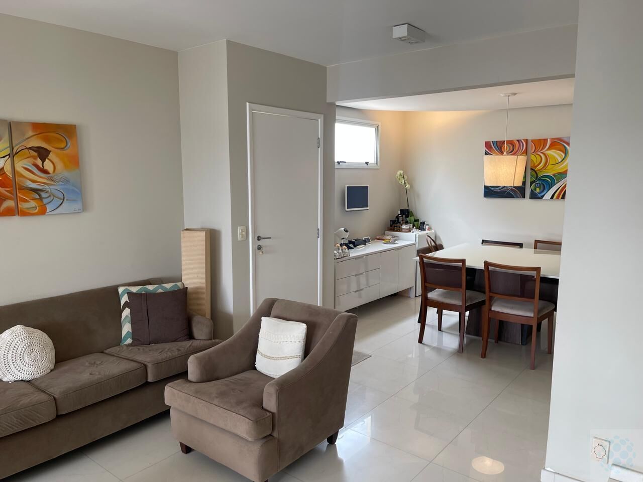 Casa de Condomínio à venda com 3 quartos, 175m² - Foto 3