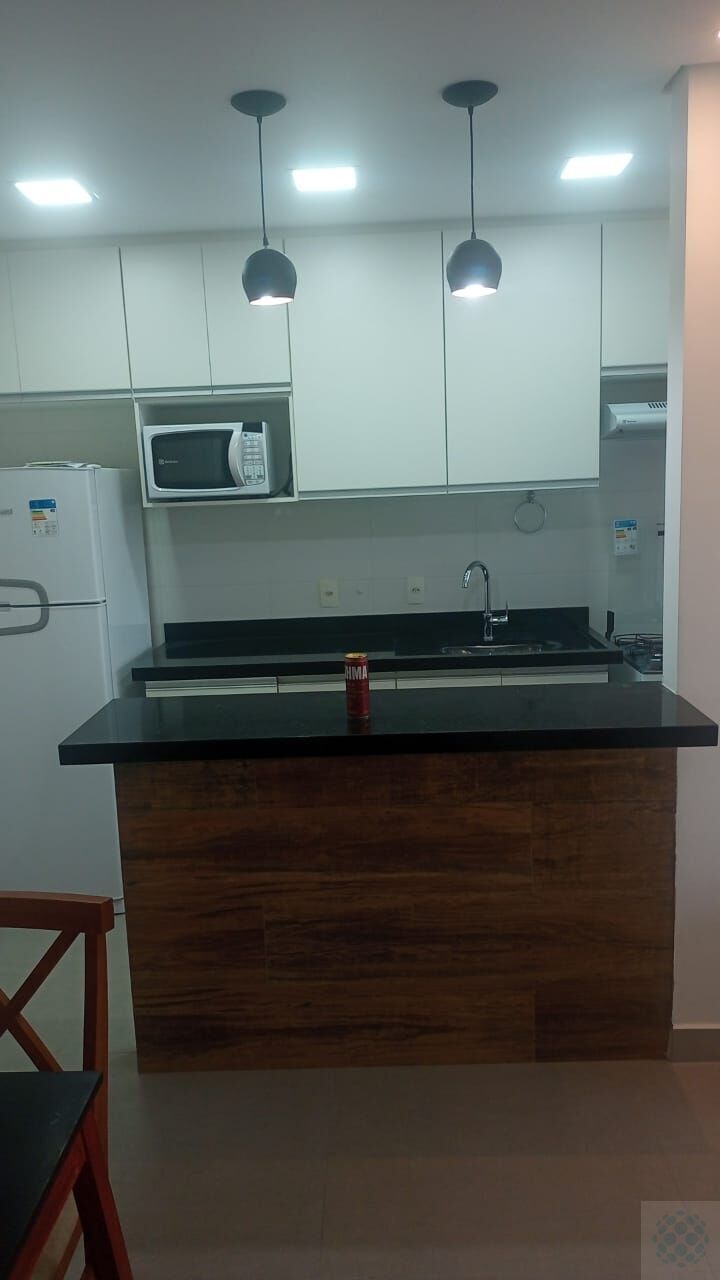 Apartamento para alugar com 1 quarto, 50m² - Foto 4