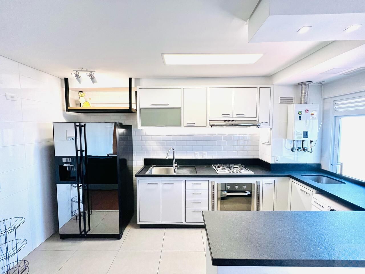 Apartamento para alugar com 1 quarto, 52m² - Foto 10