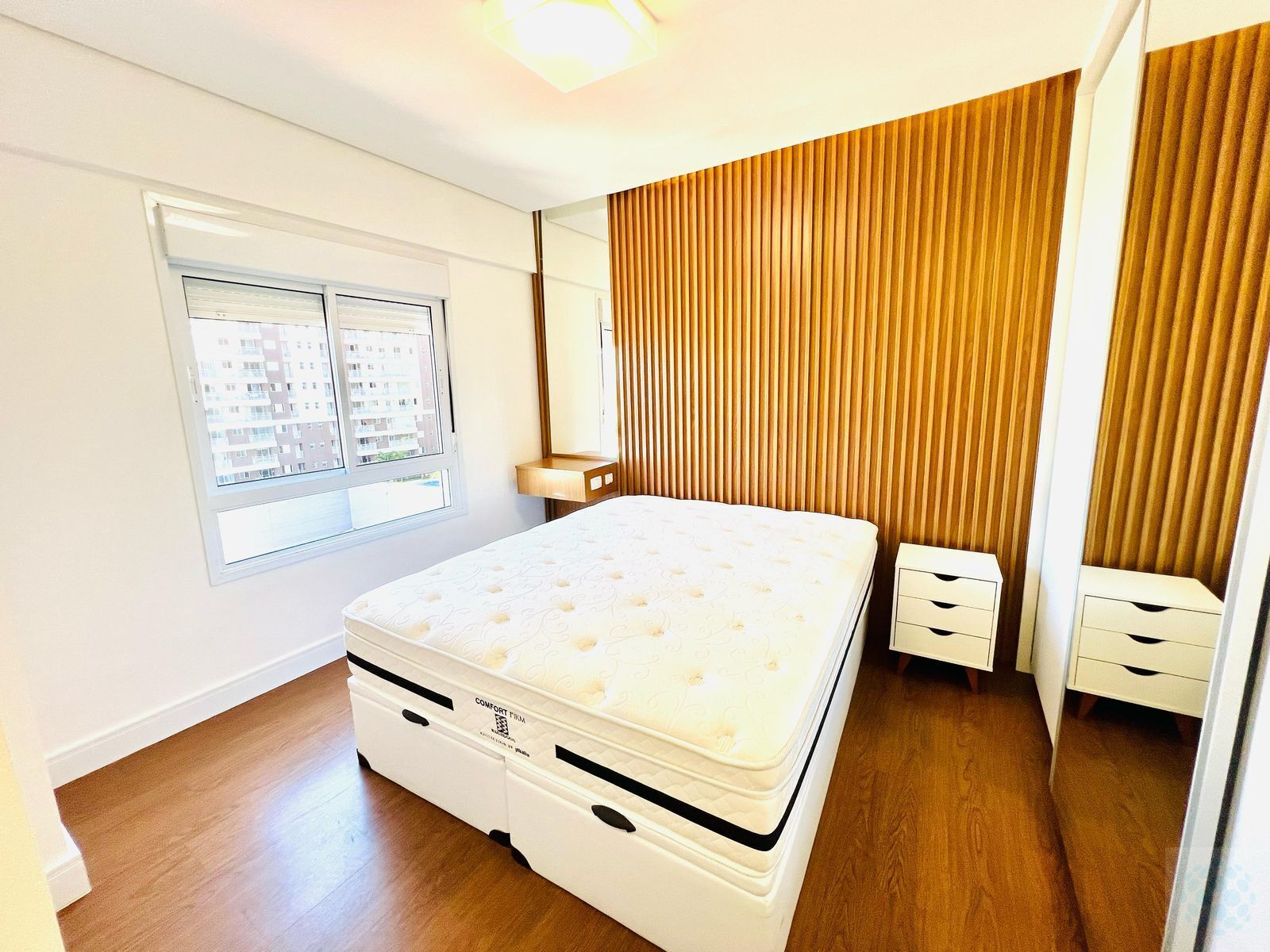 Apartamento para alugar com 1 quarto, 52m² - Foto 14