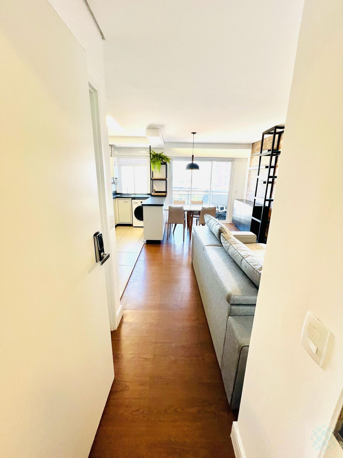 Apartamento para alugar com 1 quarto, 52m² - Foto 9