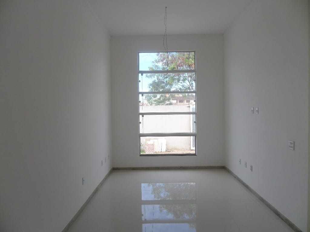 Casa à venda com 2 quartos, 150m² - Foto 6