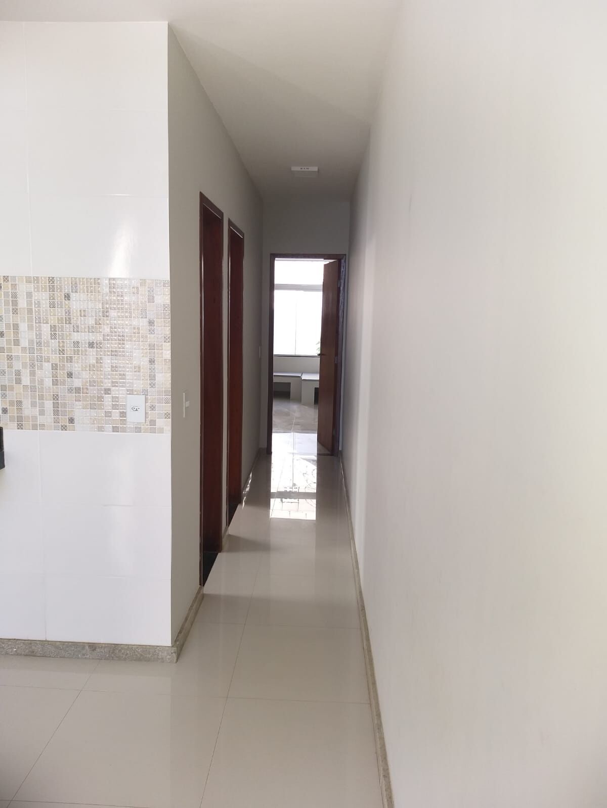 Casa à venda com 2 quartos, 150m² - Foto 26