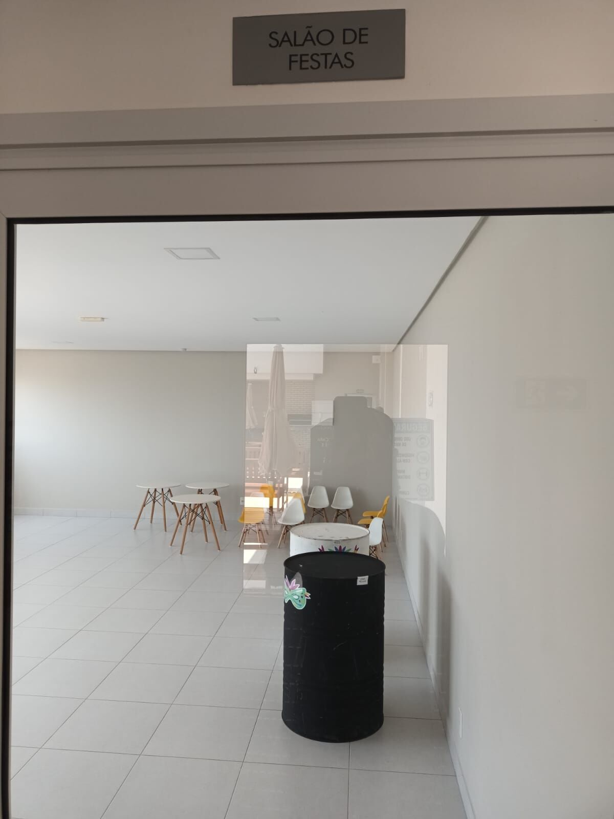 Apartamento à venda com 2 quartos, 70m² - Foto 13