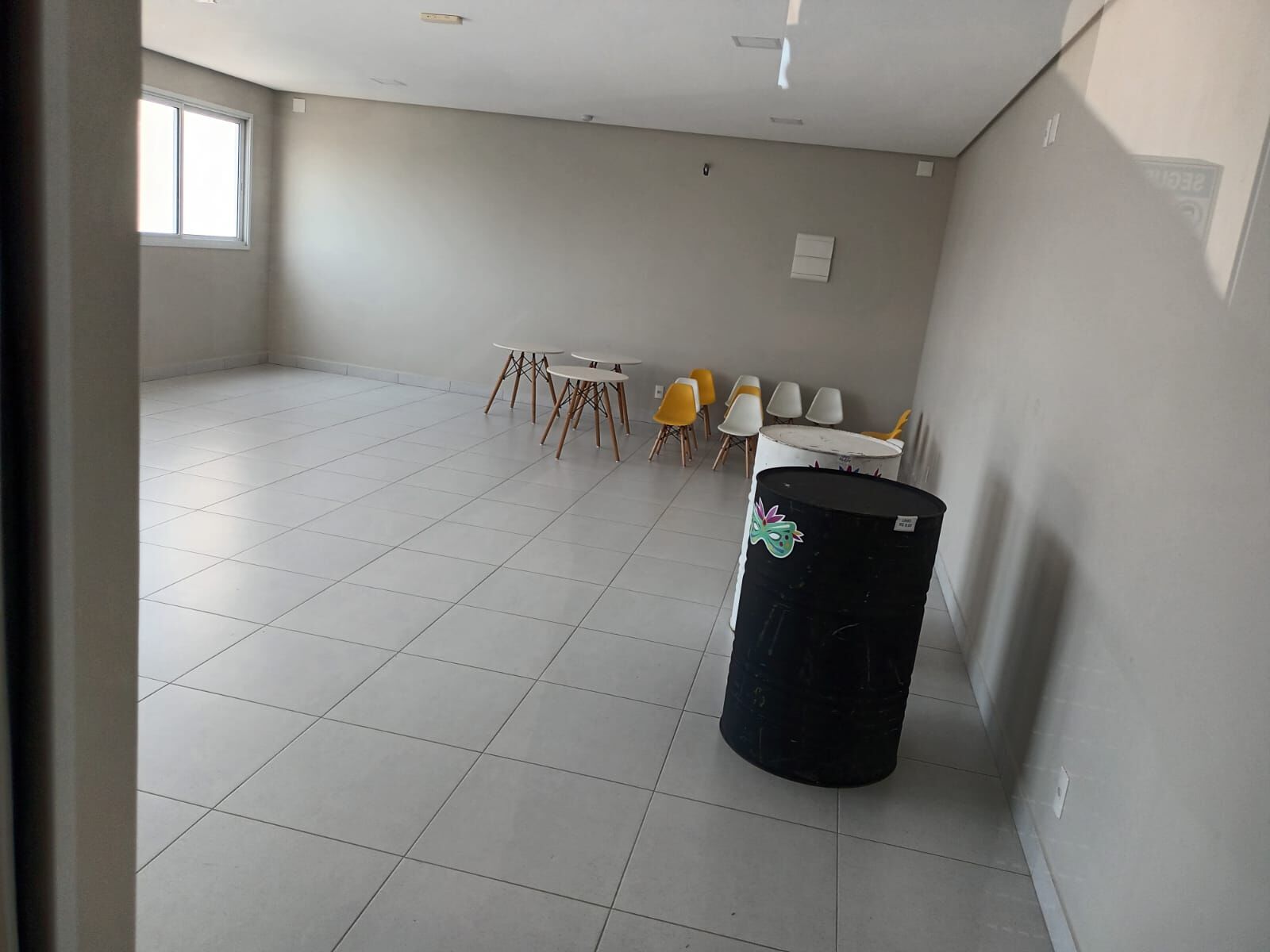 Apartamento à venda com 2 quartos, 70m² - Foto 14