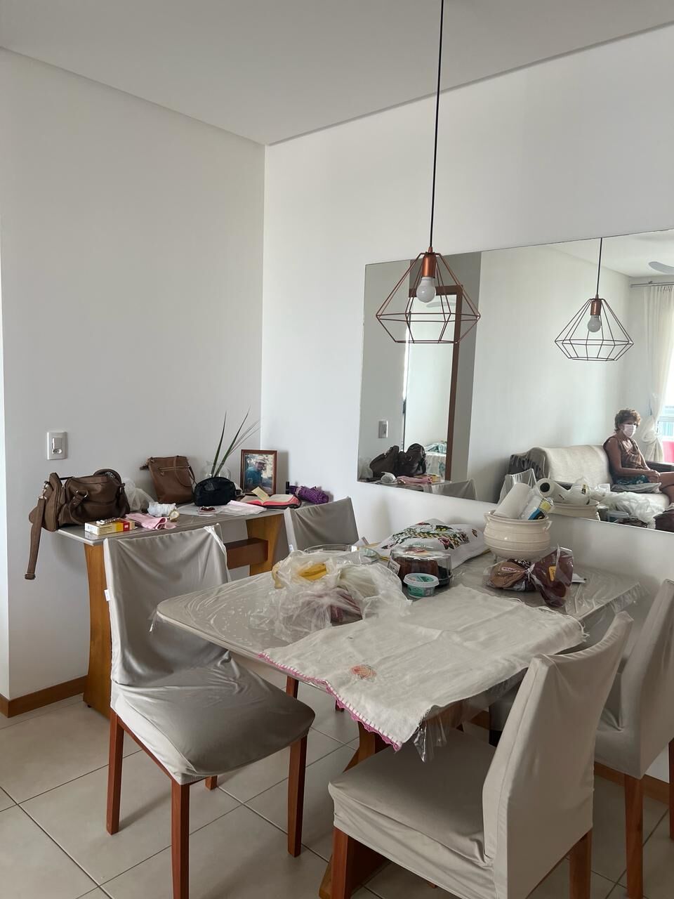 Apartamento à venda com 2 quartos, 70m² - Foto 3