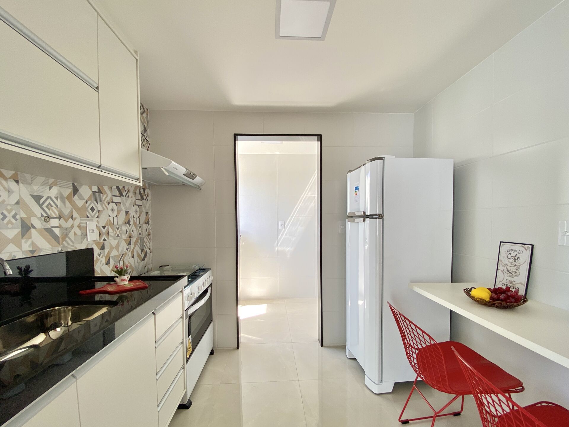 Apartamento à venda com 3 quartos, 111m² - Foto 13