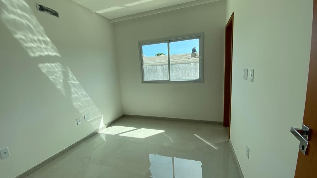 Casa à venda com 3 quartos, 150m² - Foto 12