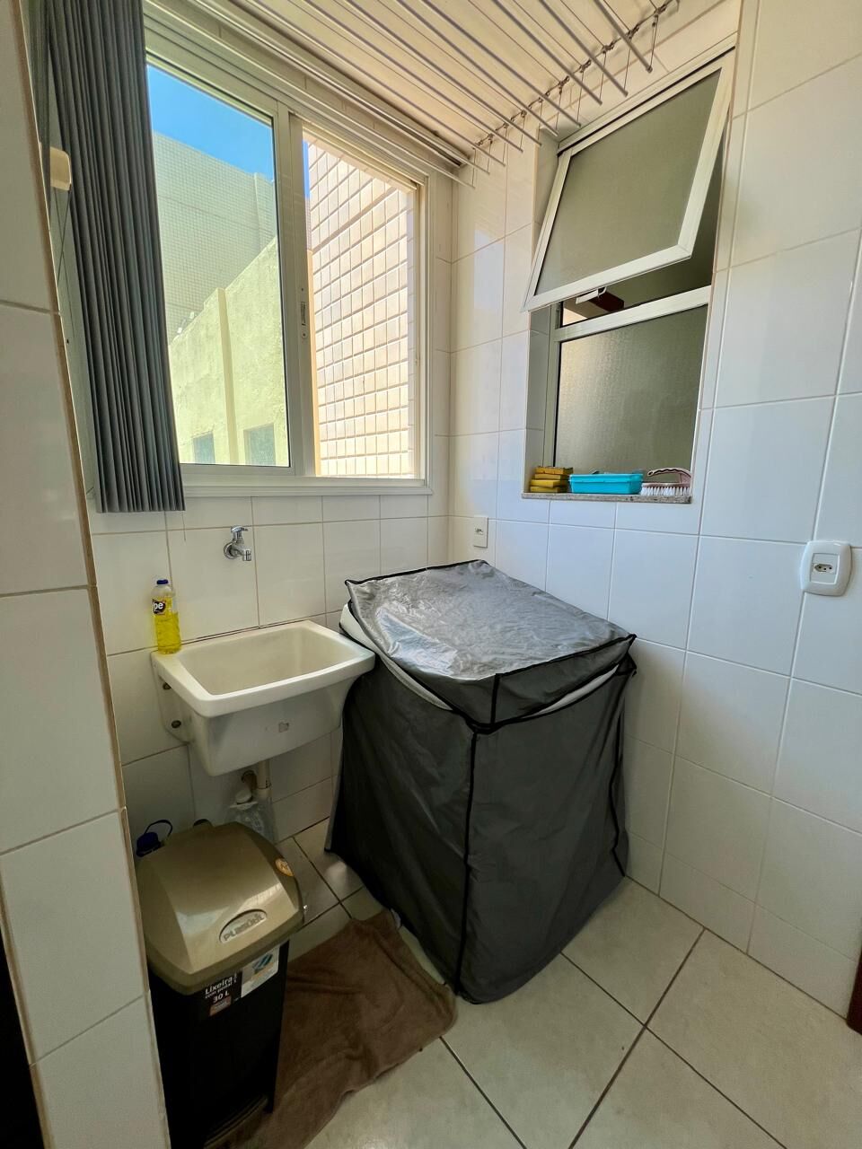 Apartamento à venda com 3 quartos, 97m² - Foto 33