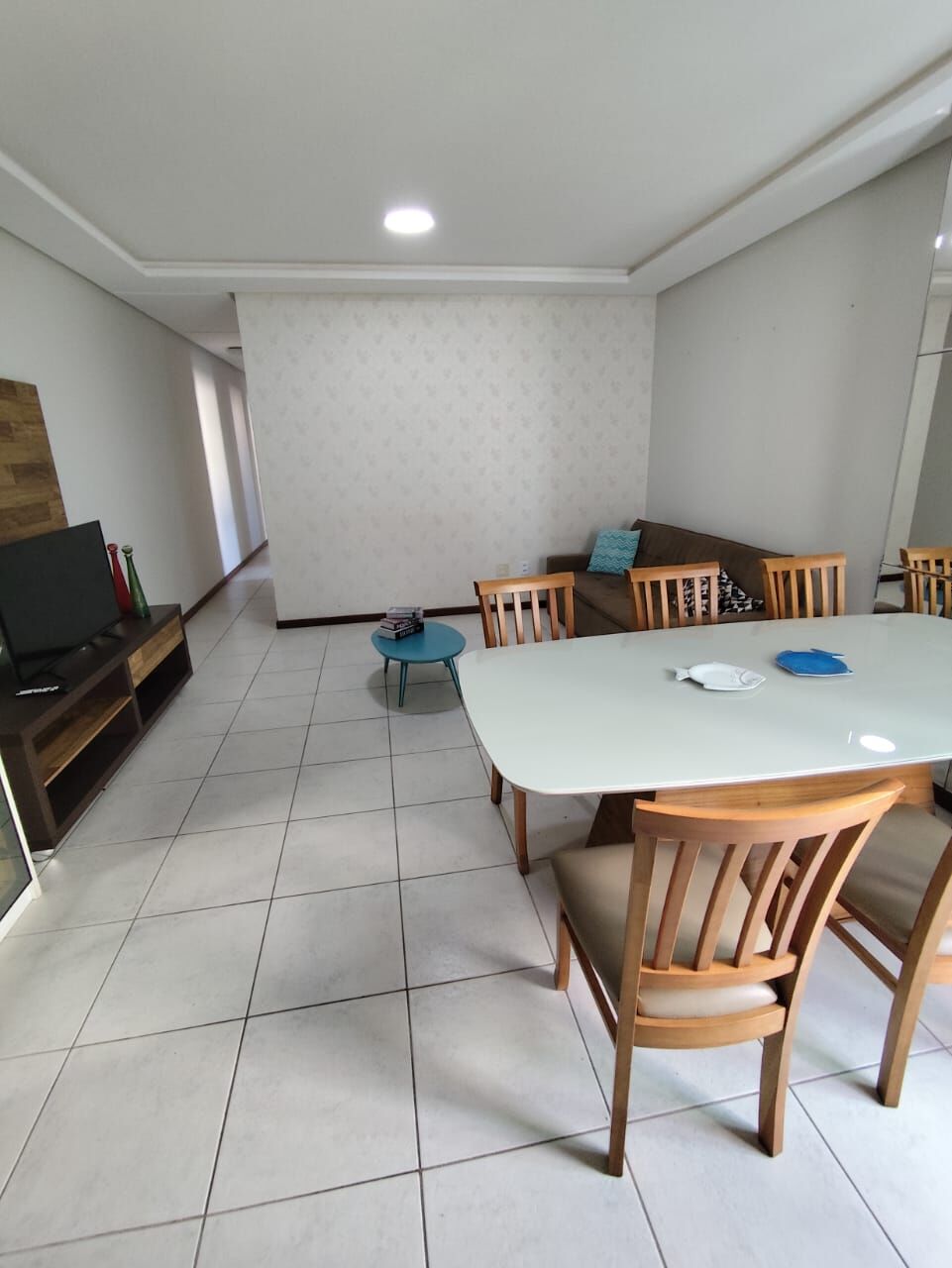 Apartamento à venda com 3 quartos, 97m² - Foto 3