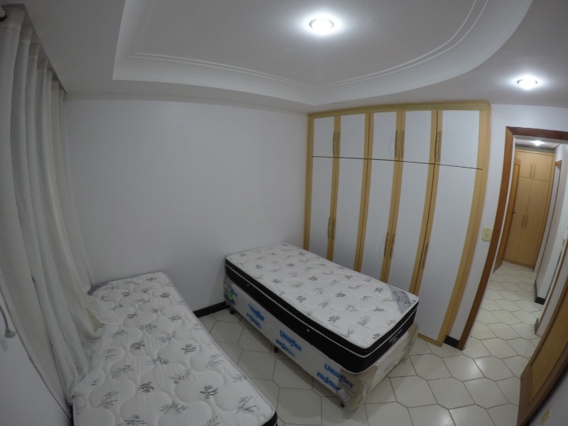 Apartamento à venda com 3 quartos, 130m² - Foto 12