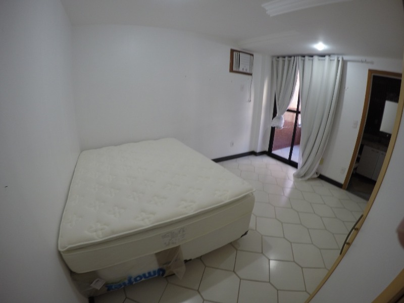 Apartamento à venda com 3 quartos, 130m² - Foto 13