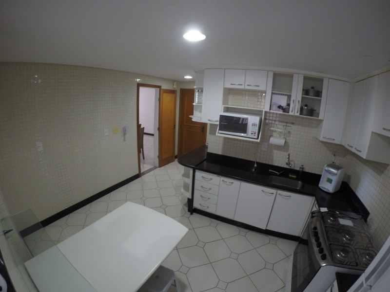 Apartamento à venda com 3 quartos, 130m² - Foto 7