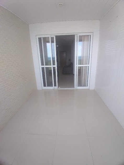 Apartamento à venda com 3 quartos, 117m² - Foto 6