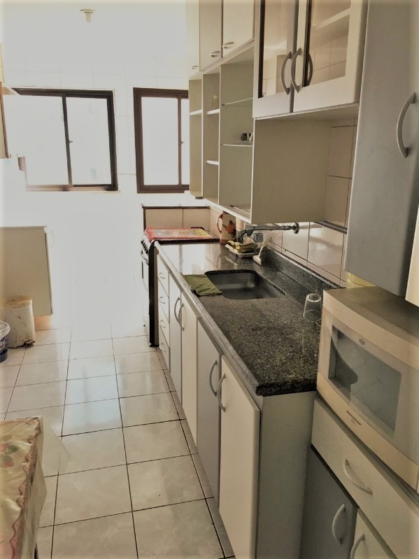 Apartamento à venda com 3 quartos, 120m² - Foto 11