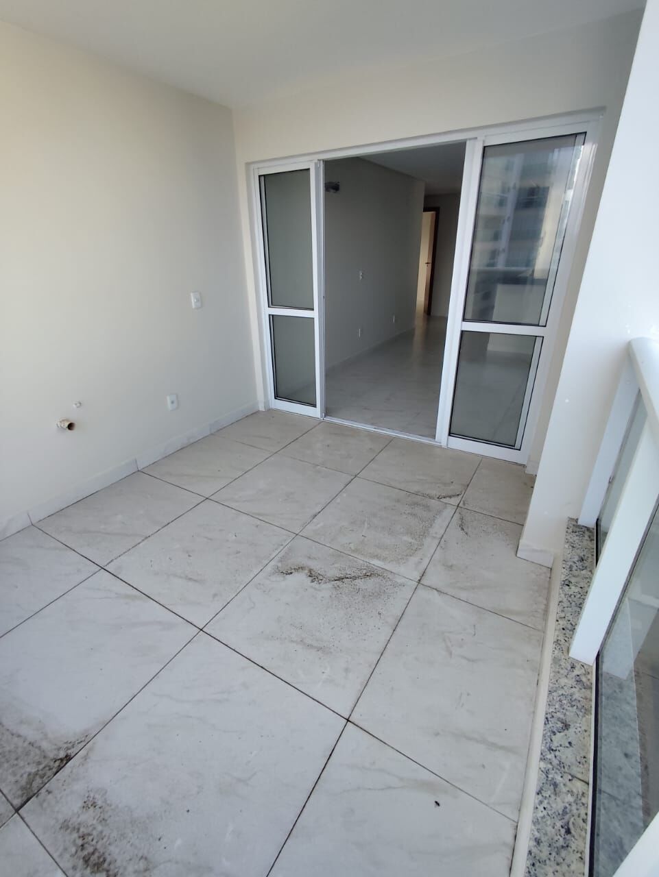 Apartamento à venda com 3 quartos, 94m² - Foto 18