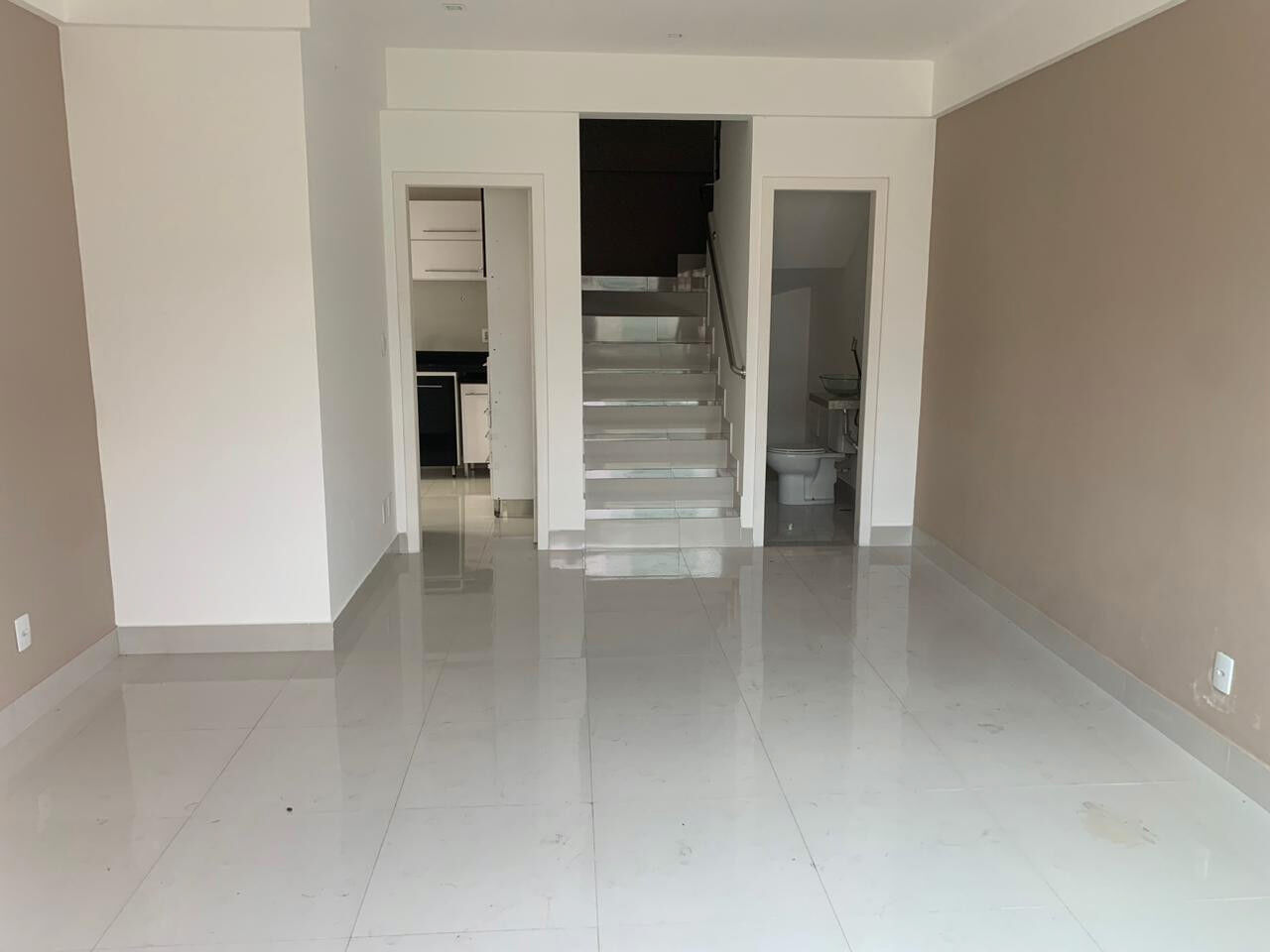 Casa à venda com 3 quartos, 129m² - Foto 27