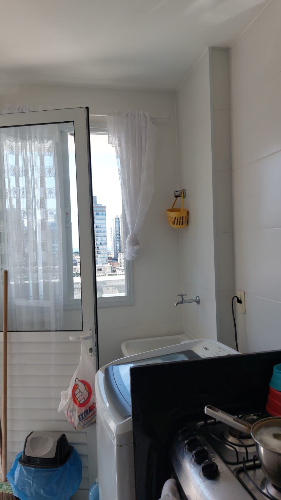 Apartamento à venda com 2 quartos, 72m² - Foto 3