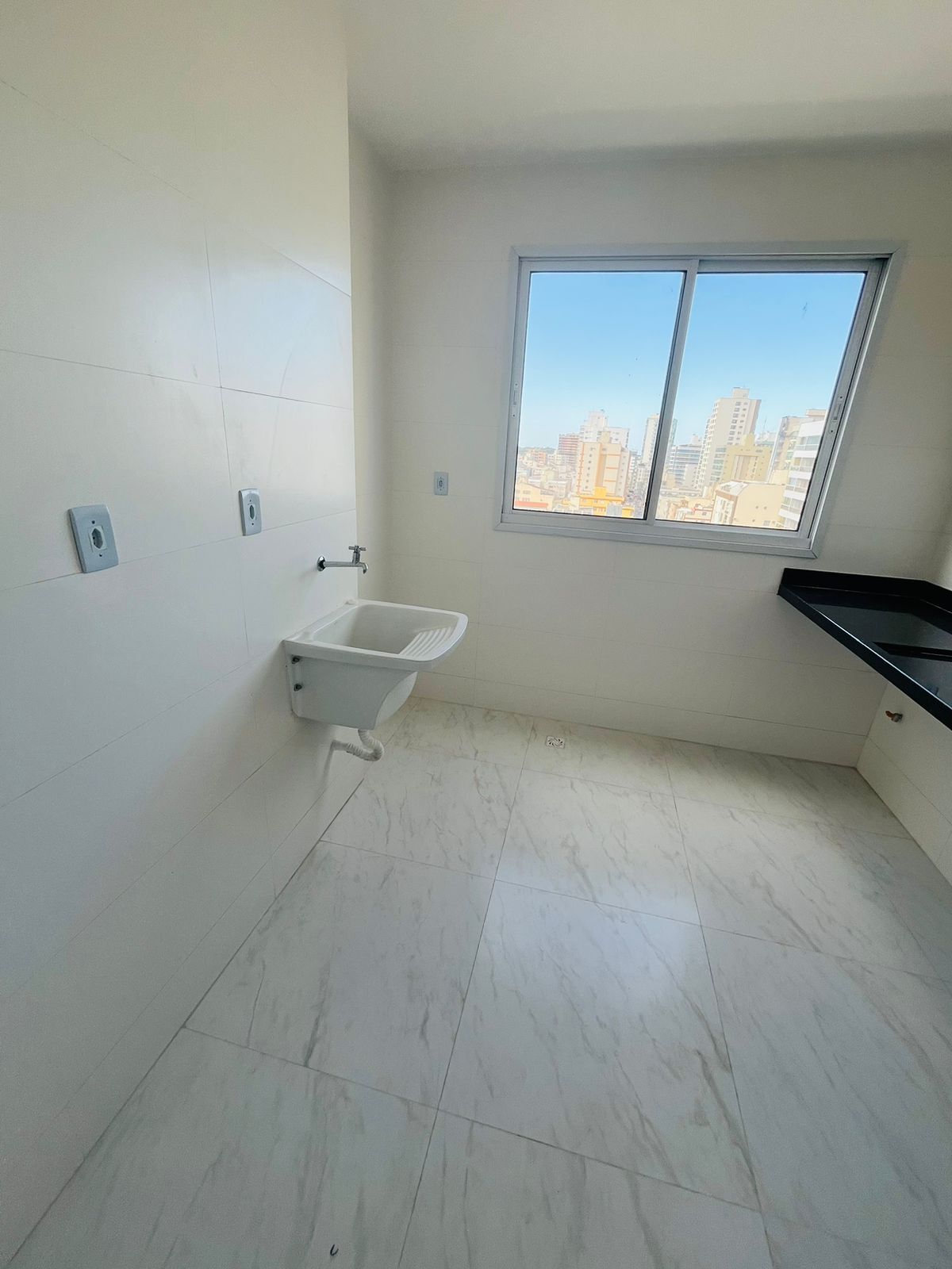 Apartamento à venda com 2 quartos, 79m² - Foto 5