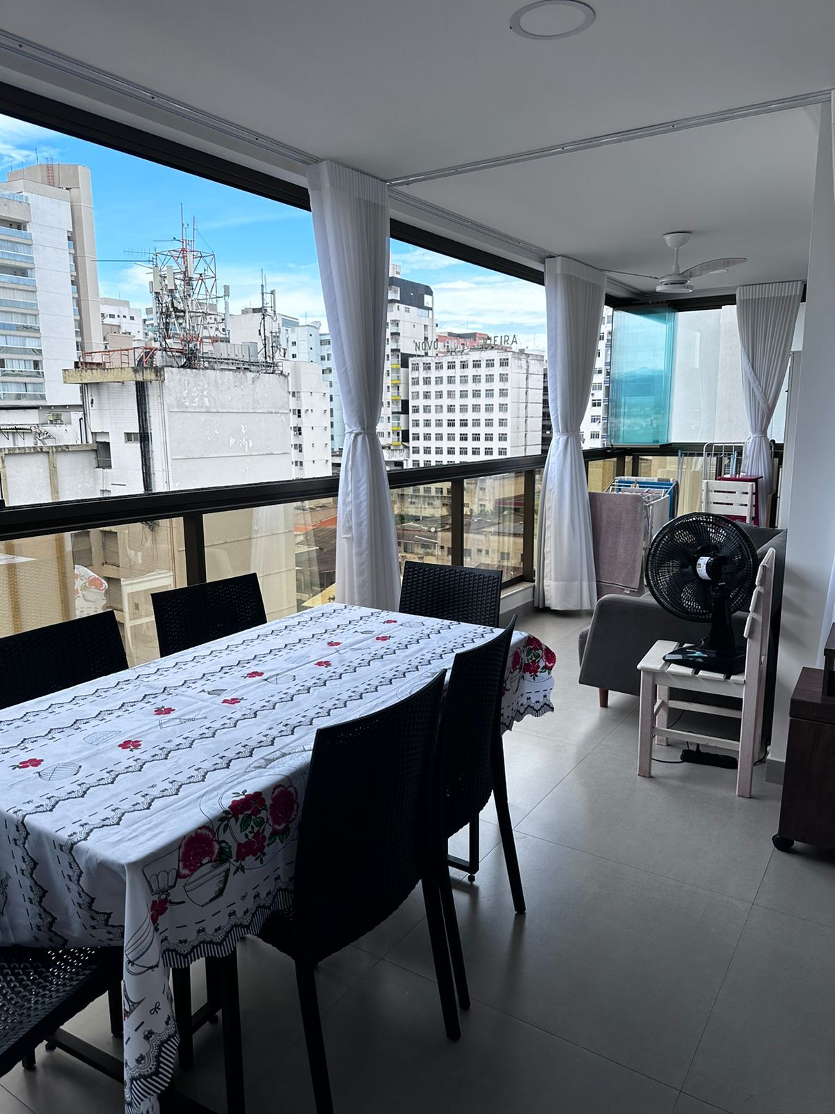 Apartamento à venda com 2 quartos, 74m² - Foto 1