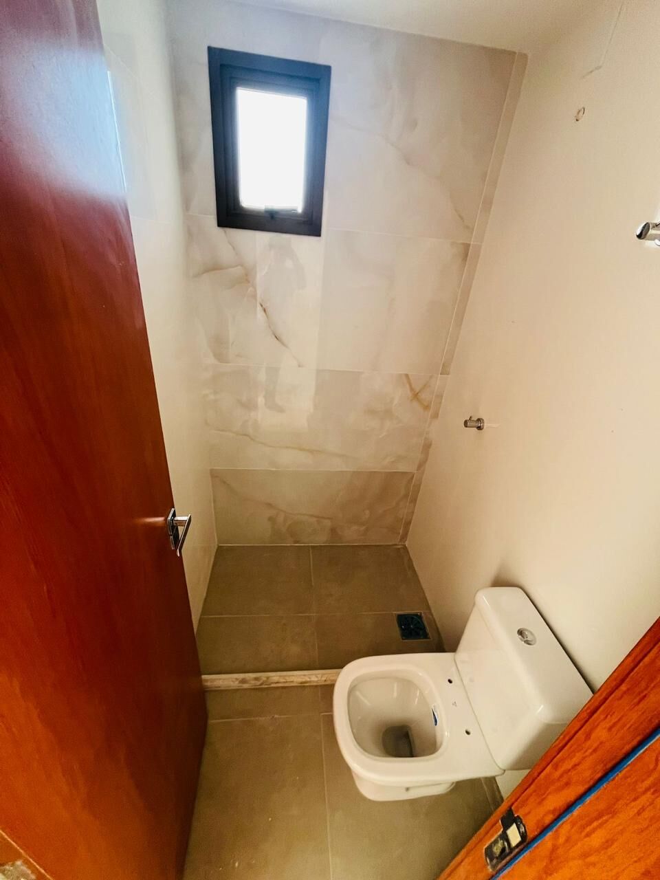 Apartamento à venda com 3 quartos, 99m² - Foto 2