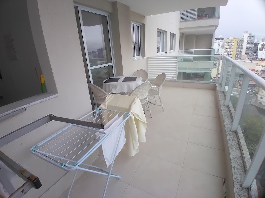 Apartamento à venda com 2 quartos, 66m² - Foto 4