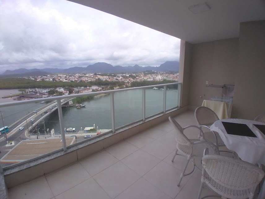 Apartamento à venda com 2 quartos, 66m² - Foto 1