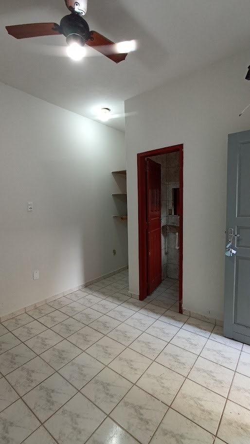 Depósito-Galpão-Armazém à venda com 21 quartos, 360m² - Foto 4