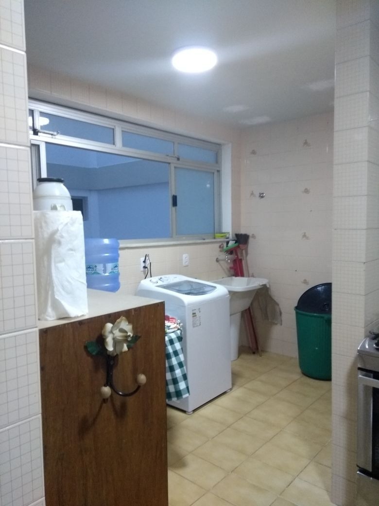 Apartamento à venda com 4 quartos, 200m² - Foto 15