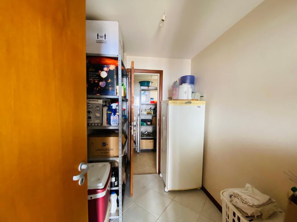 Cobertura à venda com 4 quartos, 240m² - Foto 15