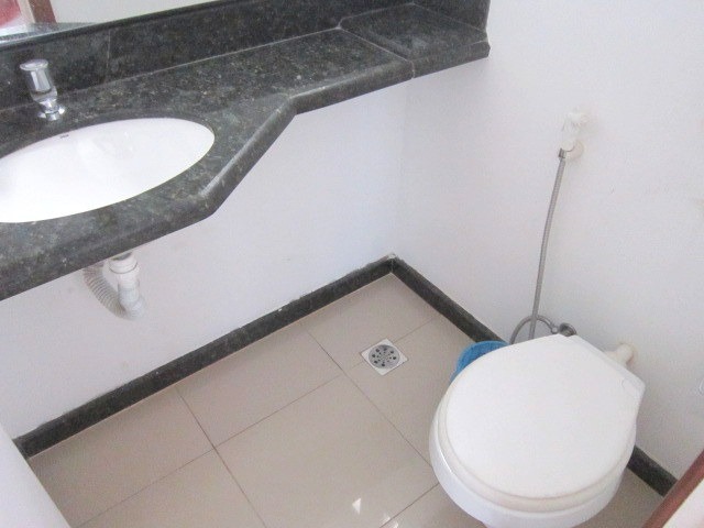 Apartamento à venda com 4 quartos, 140m² - Foto 13