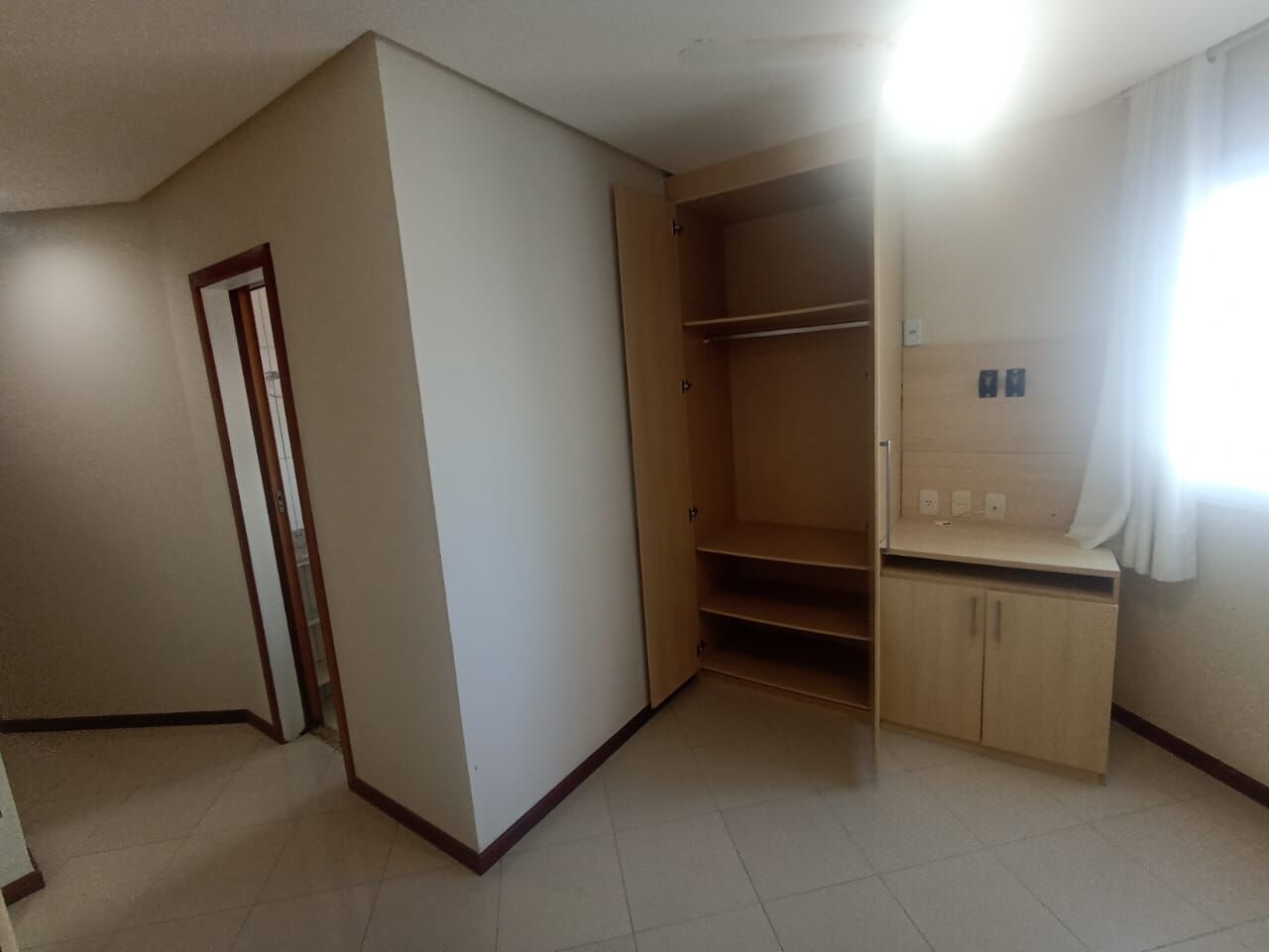 Apartamento à venda com 3 quartos, 120m² - Foto 4