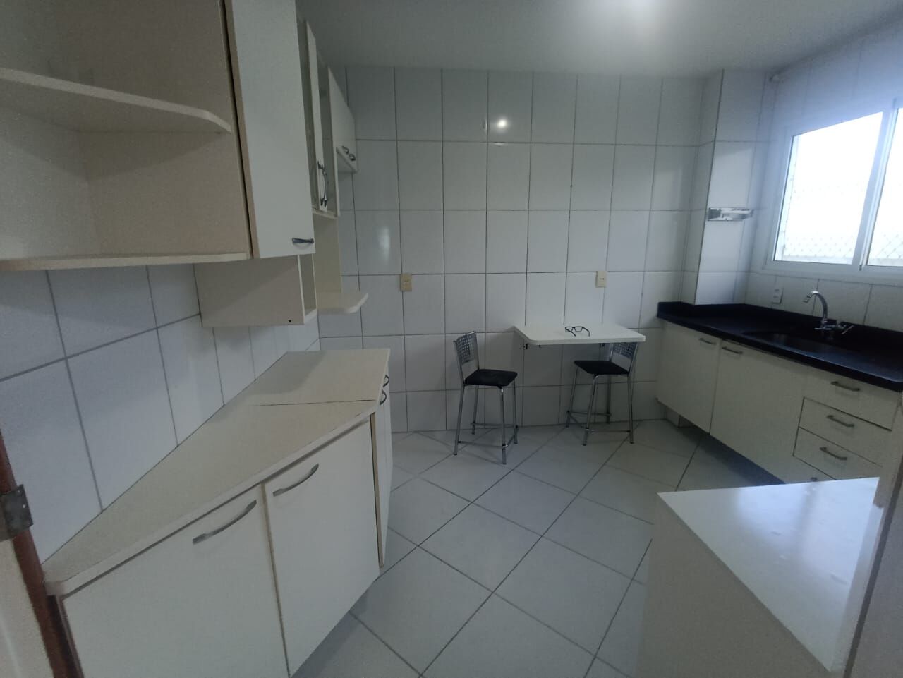 Apartamento à venda com 3 quartos, 120m² - Foto 13