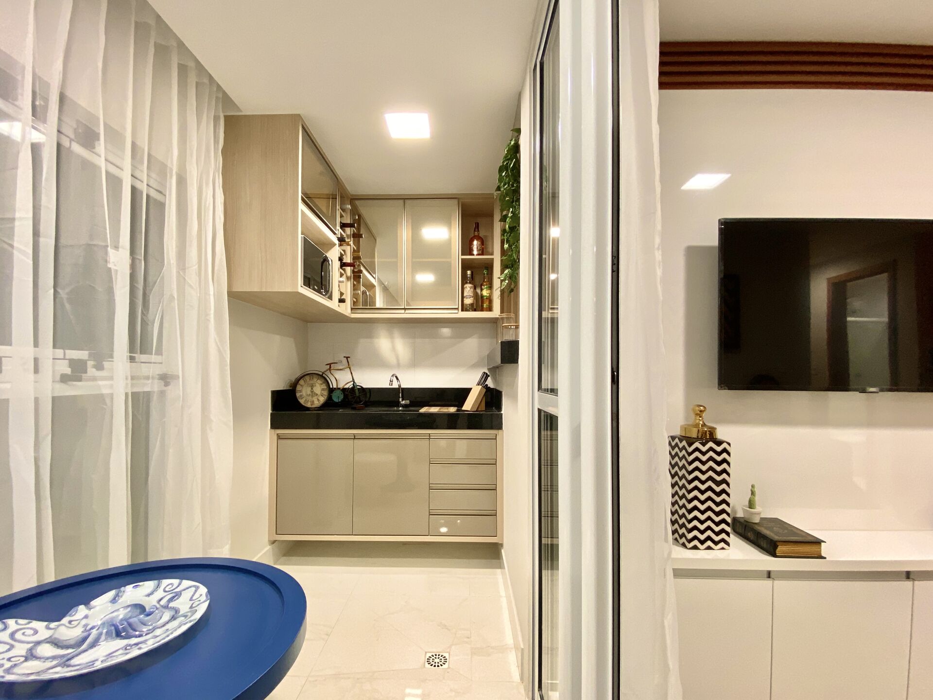 Apartamento à venda com 2 quartos, 65m² - Foto 9