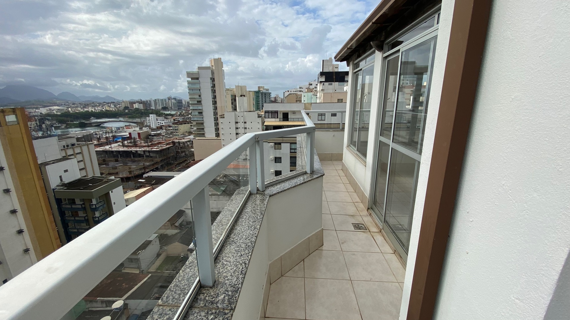 Apartamento à venda com 5 quartos, 326m² - Foto 28