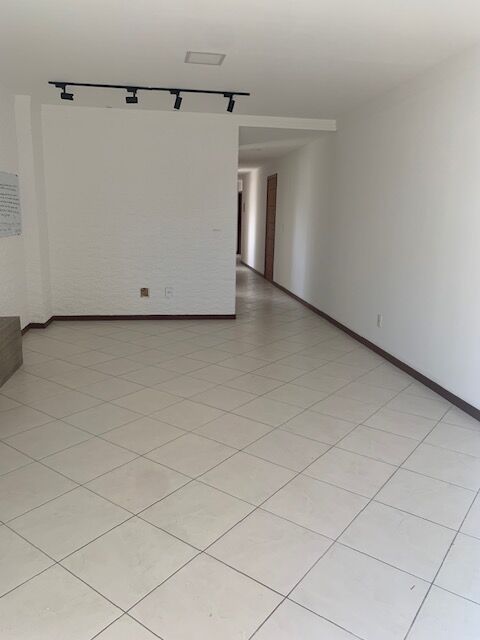 Apartamento à venda com 3 quartos, 105m² - Foto 16