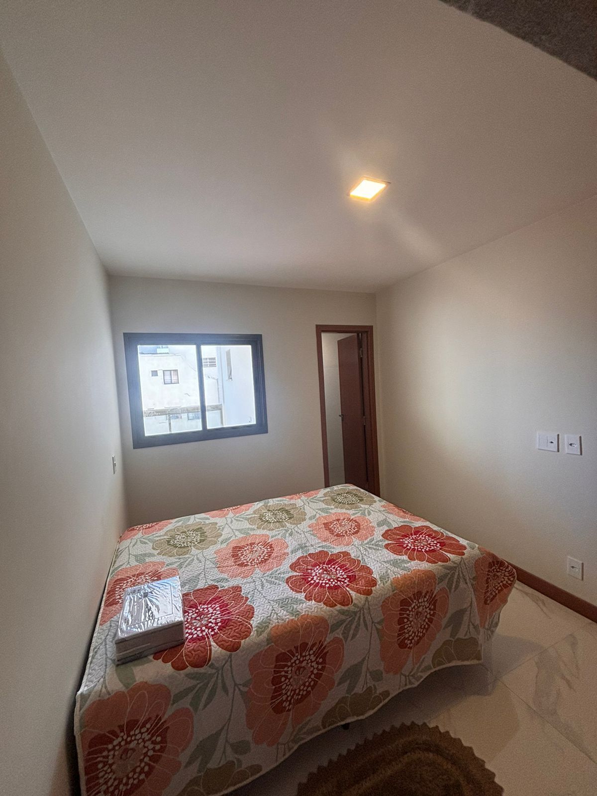 Apartamento à venda com 2 quartos, 88m² - Foto 4