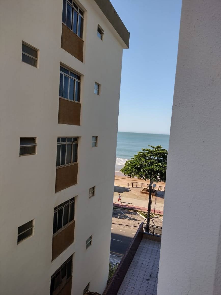 Apartamento à venda com 2 quartos, 90m² - Foto 2