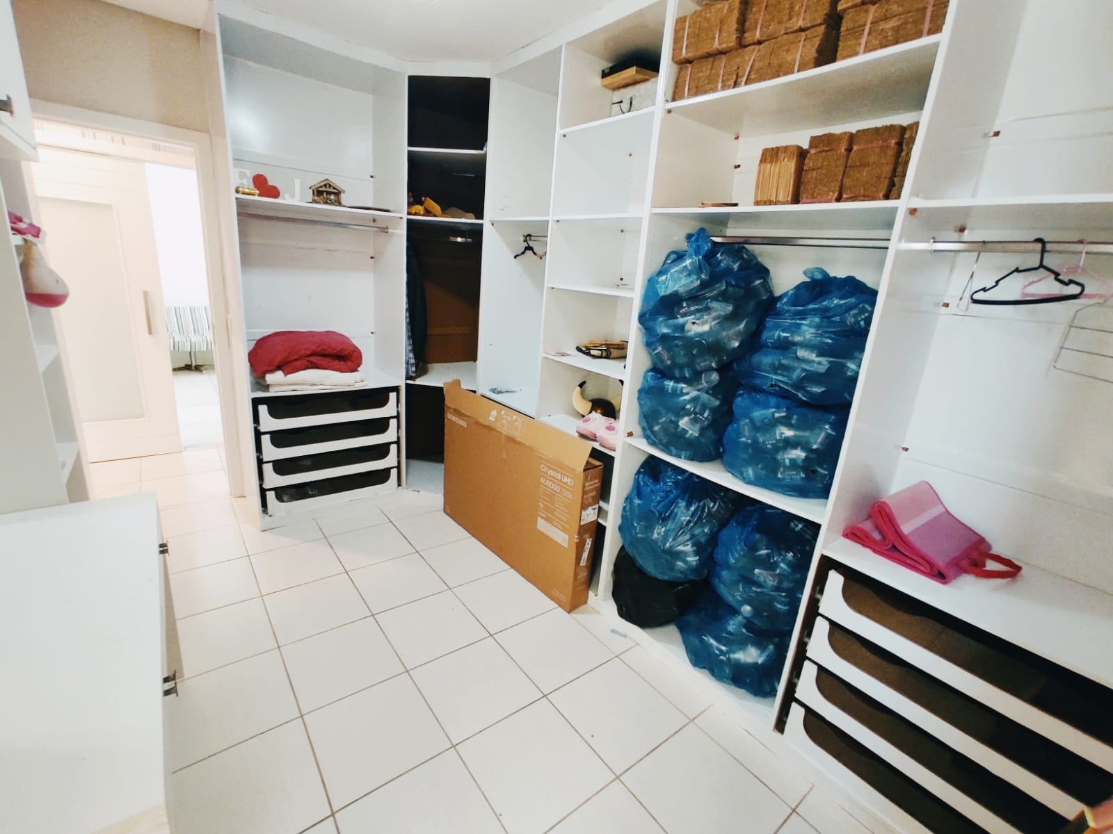 Apartamento à venda com 4 quartos, 170m² - Foto 27