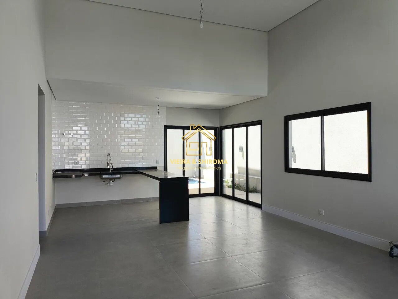Casa à venda com 3 quartos, 152m² - Foto 5