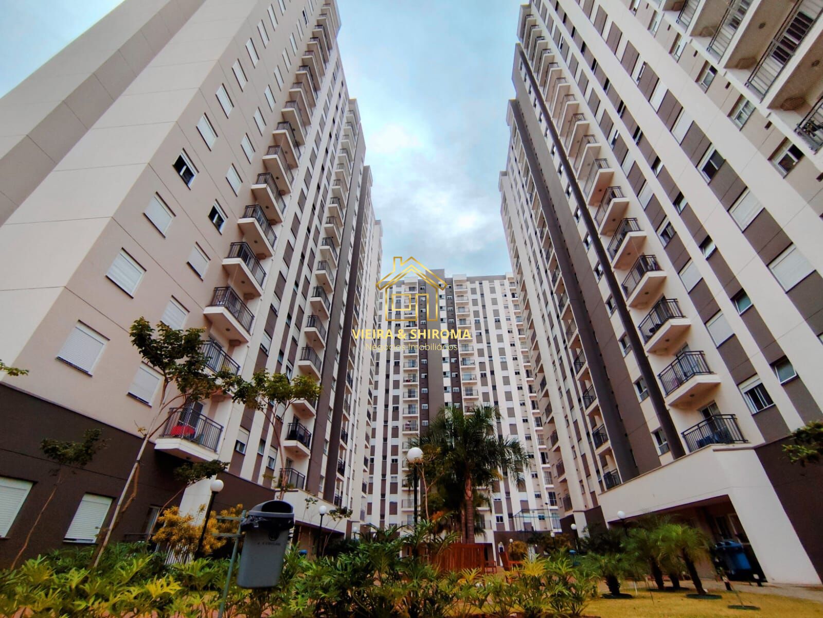 Apartamento à venda com 2 quartos, 47m² - Foto 1