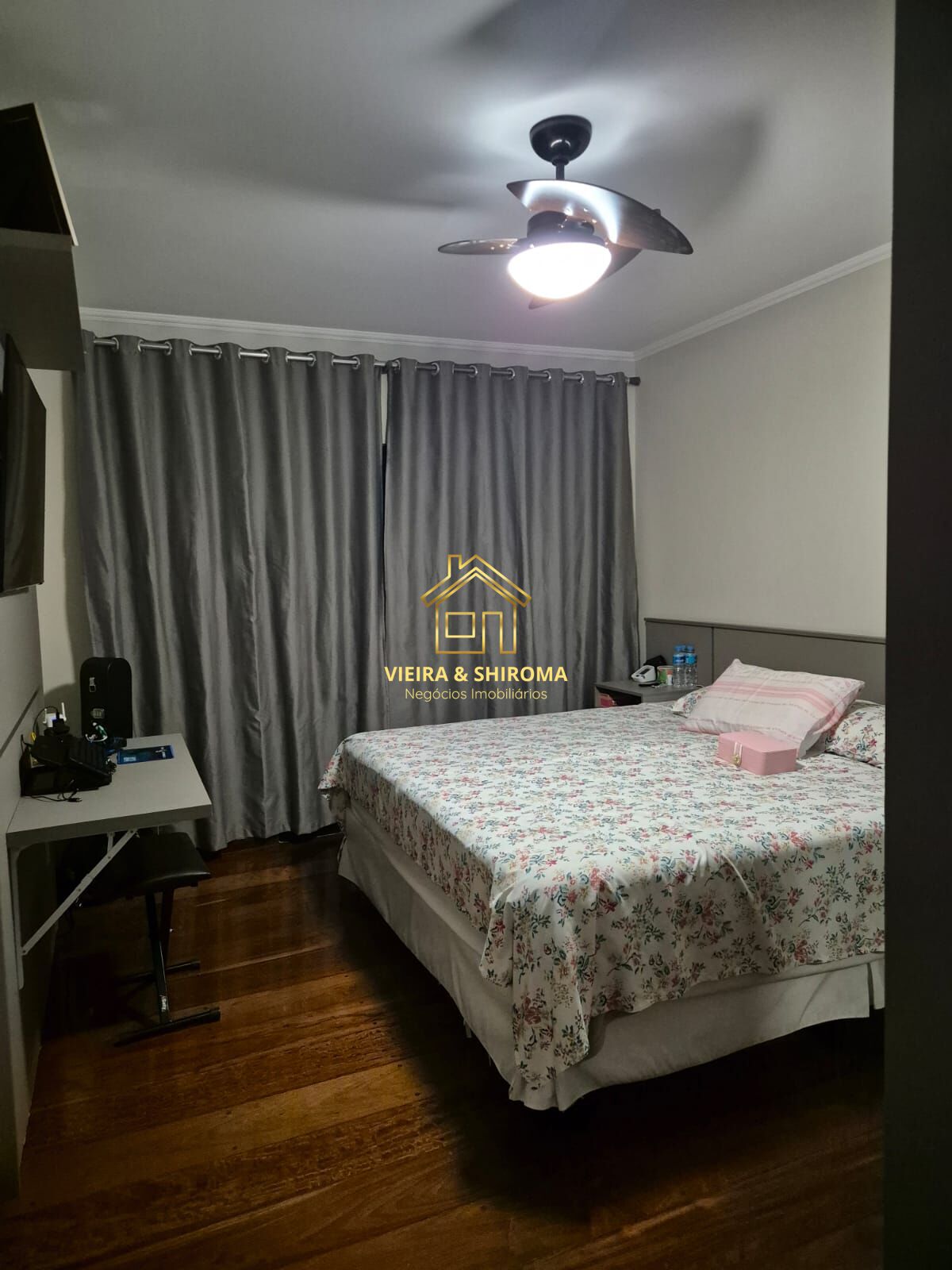 Casa à venda com 3 quartos, 227m² - Foto 21