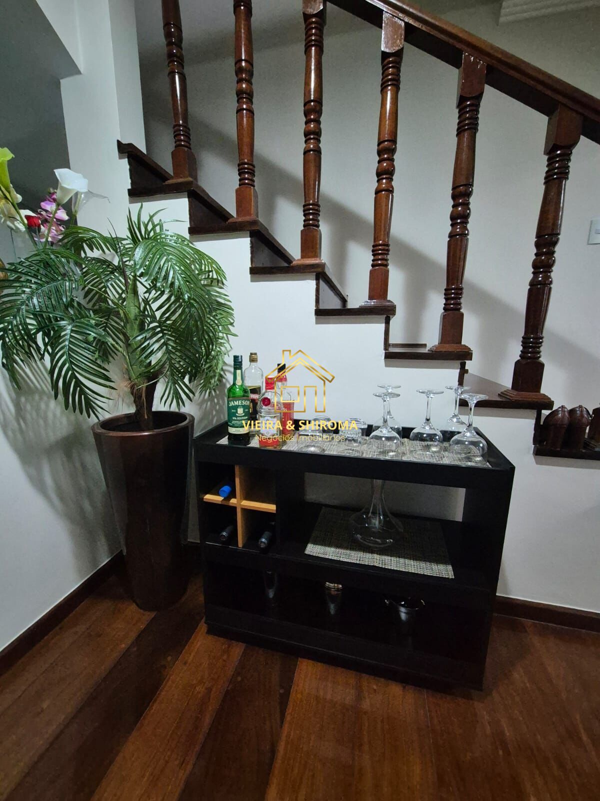 Casa à venda com 3 quartos, 227m² - Foto 8