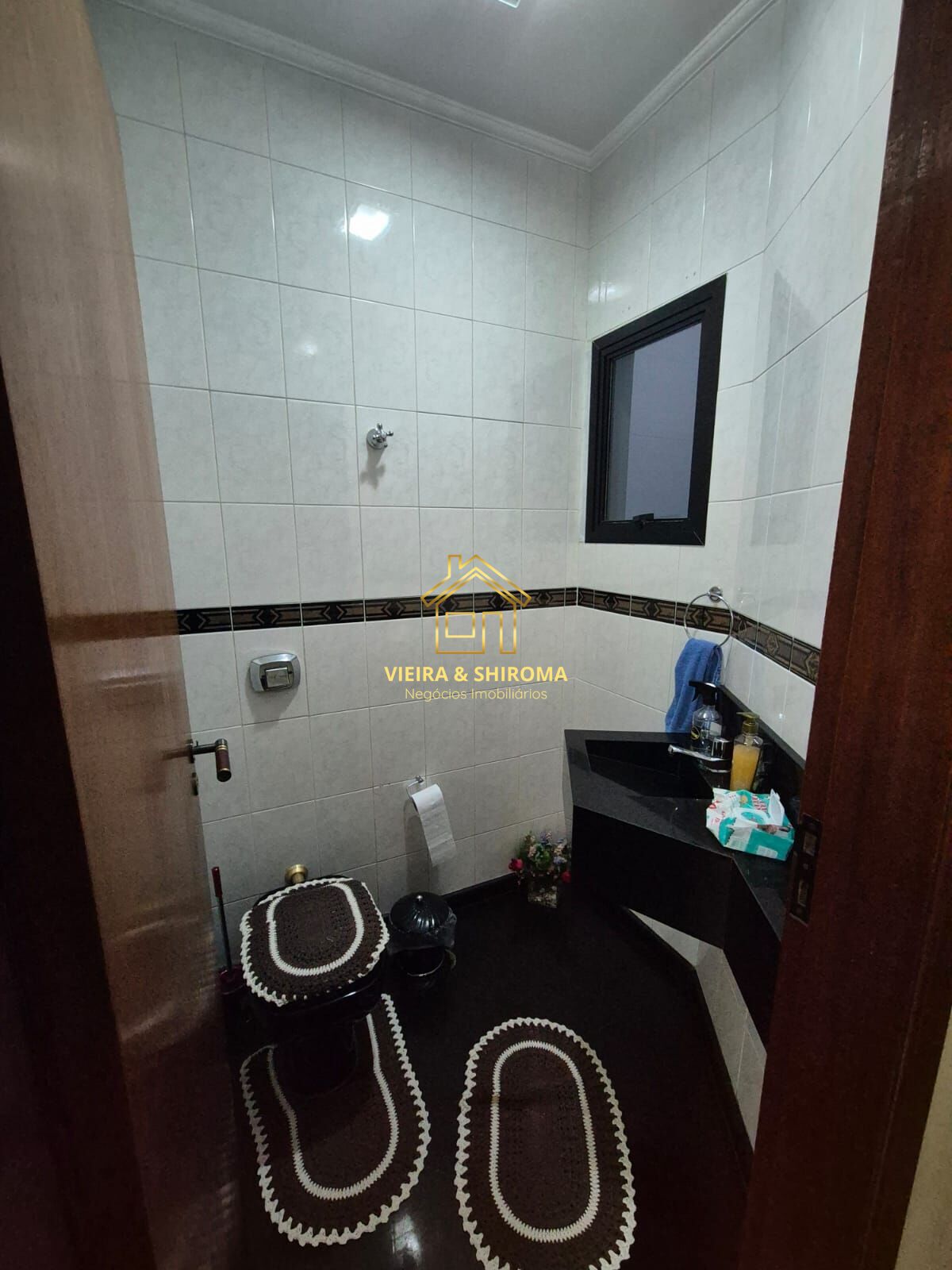 Casa à venda com 3 quartos, 227m² - Foto 17