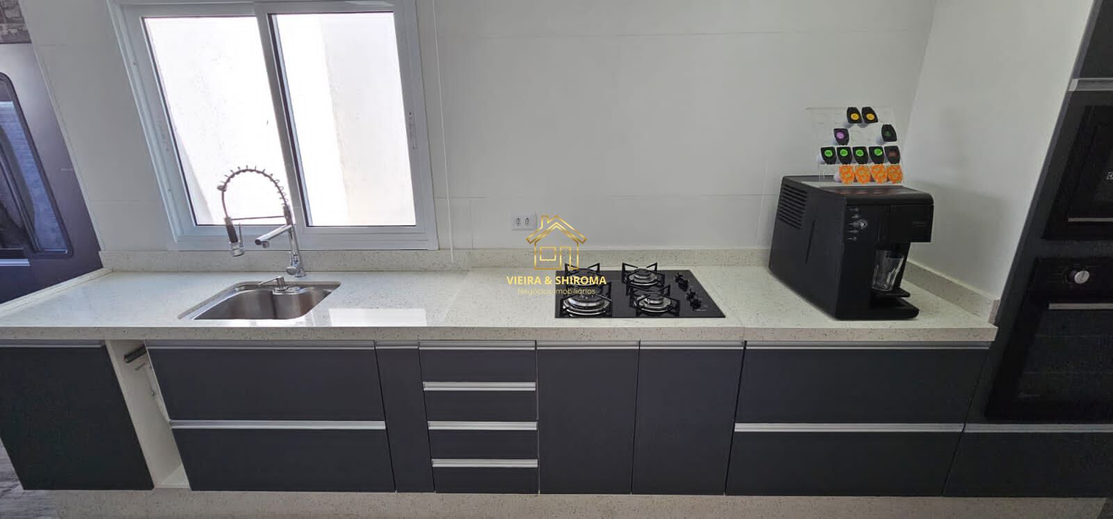 Cobertura à venda com 2 quartos, 110m² - Foto 6
