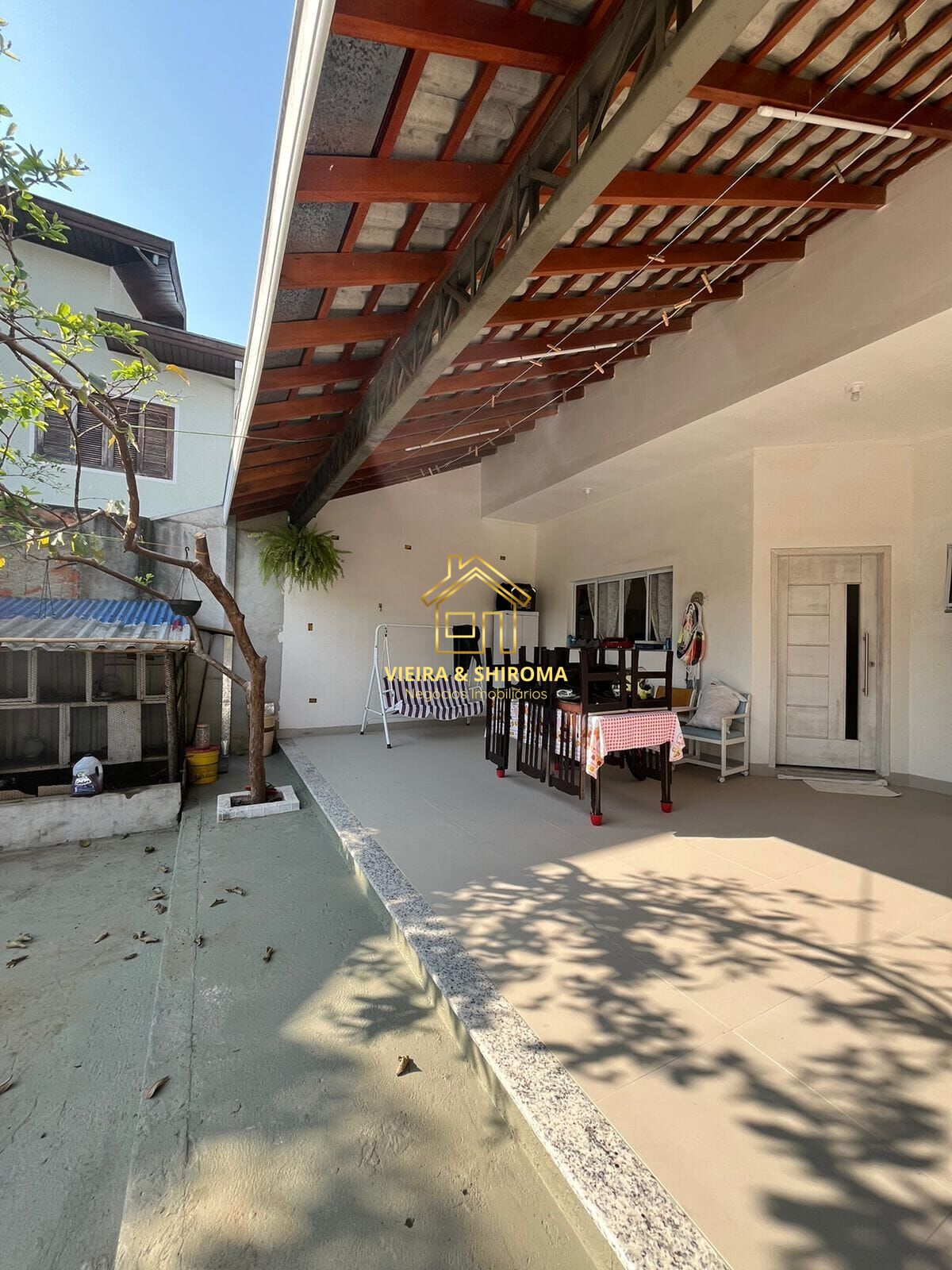 Casa à venda com 2 quartos, 150m² - Foto 7